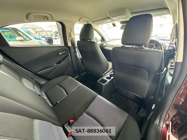 Mazda DEMIO 2019-02 8277774-13