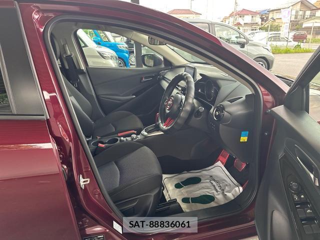 Mazda DEMIO 2019-02 8277774-8