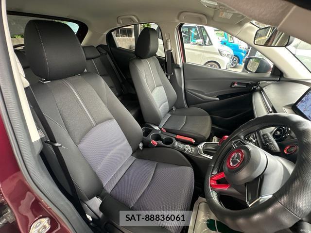 Mazda DEMIO 2019-02 8277774-9