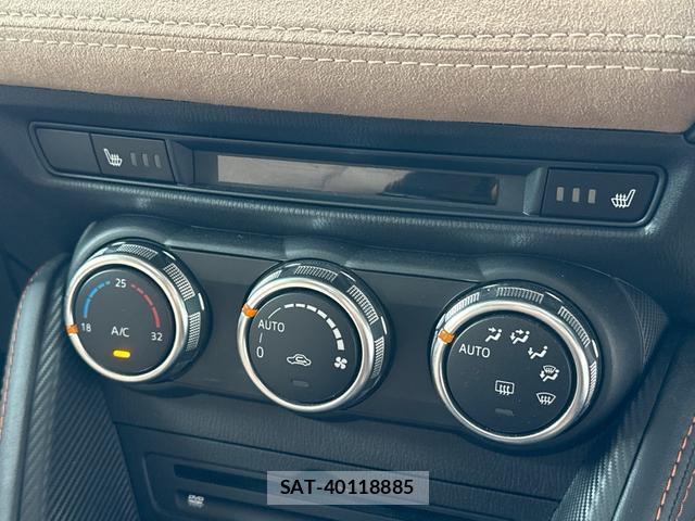 Mazda DEMIO 2017-08 8277793-6