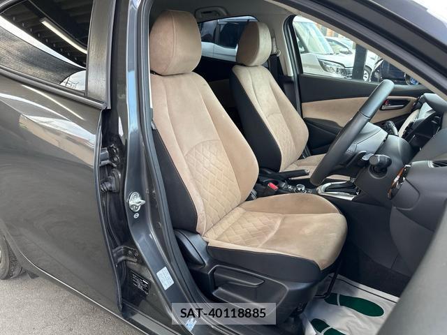 Mazda DEMIO 2017-08 8277793-9