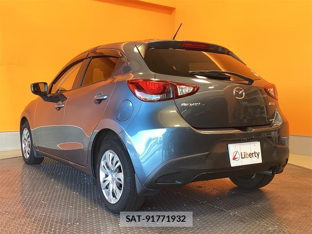 Mazda DEMIO 2016-03 8277963-16