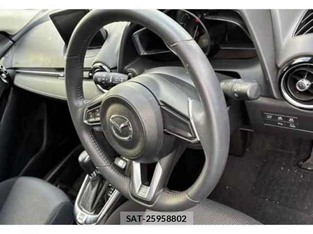 Mazda DEMIO 2019-07 8278345-2