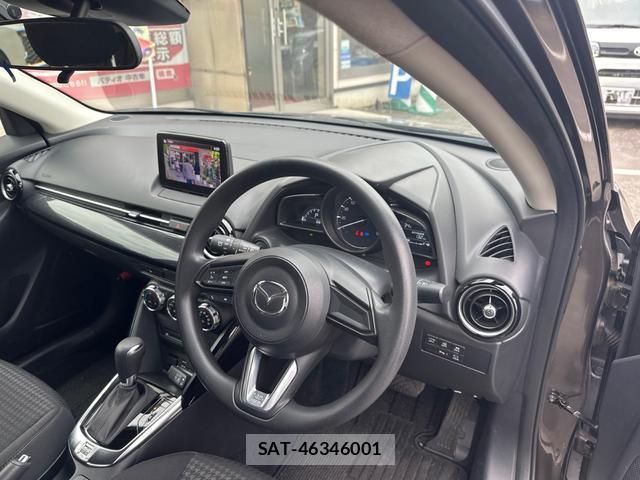 Mazda DEMIO 2019-04 8281192-10