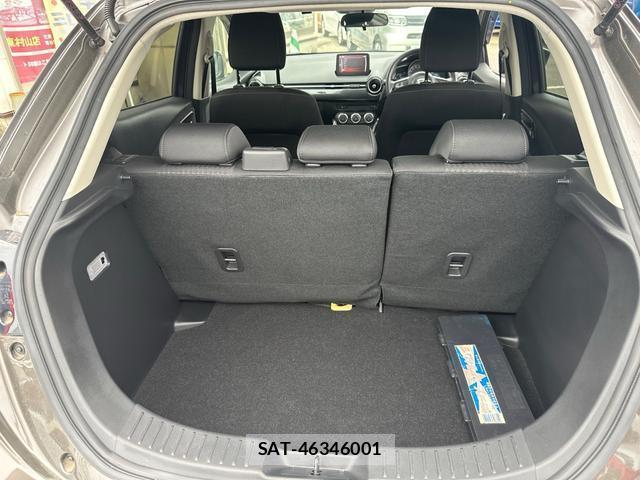 Mazda DEMIO 2019-04 8281192-14