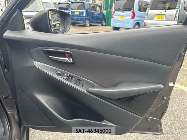 Mazda DEMIO 2019-04 8281192-16