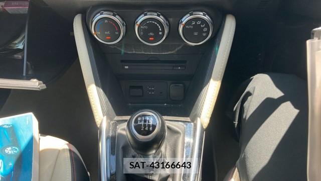 Mazda DEMIO 2015-03 8281944-14