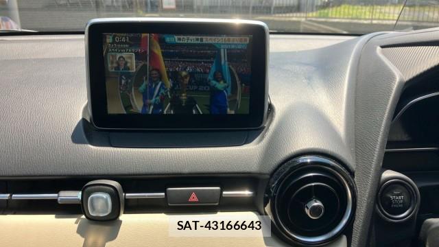Mazda DEMIO 2015-03 8281944-4