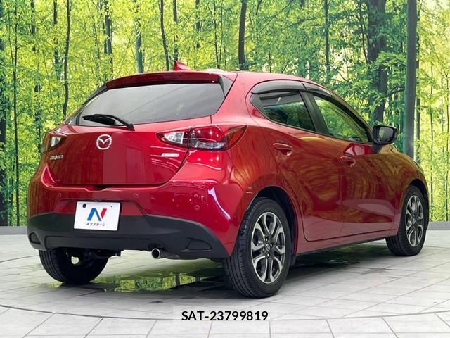 Mazda DEMIO 2016-09 8282833-16