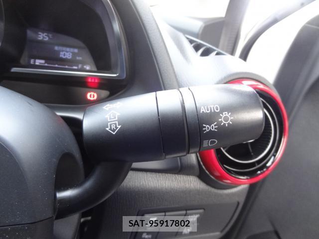 Mazda DEMIO 2015-08 8282942-15