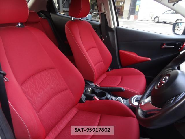 Mazda DEMIO 2015-08 8282942-9