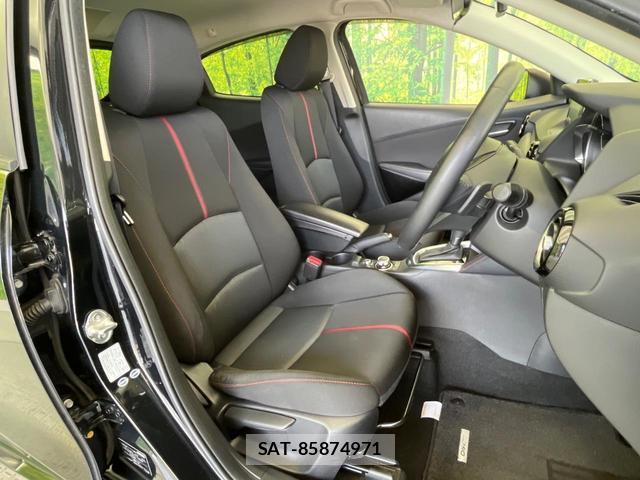 Mazda DEMIO 2015-11 8283025-8