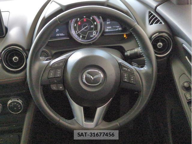 Mazda DEMIO 2015-04 8283708-17