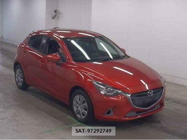 Mazda DEMIO 2015-06 8284766-0