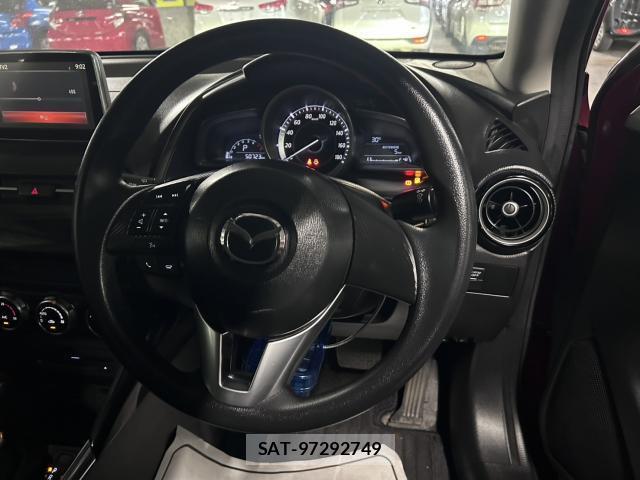 Mazda DEMIO 2015-06 8284766-11
