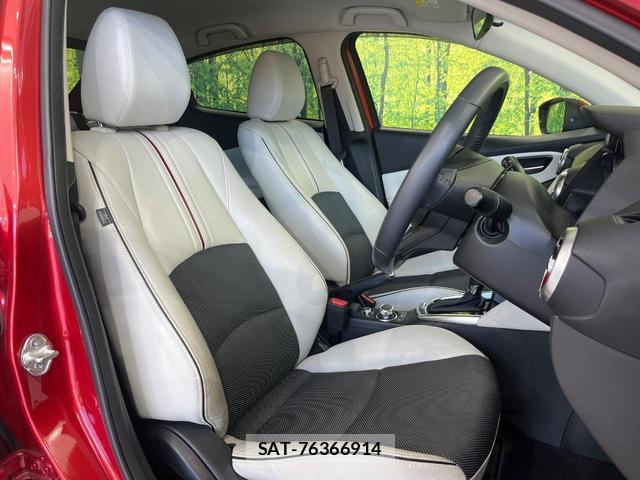 Mazda DEMIO 2018-03 8284935-7