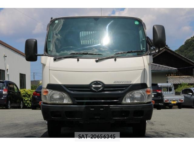 Hino DUTRO 2012-10 8276802-1