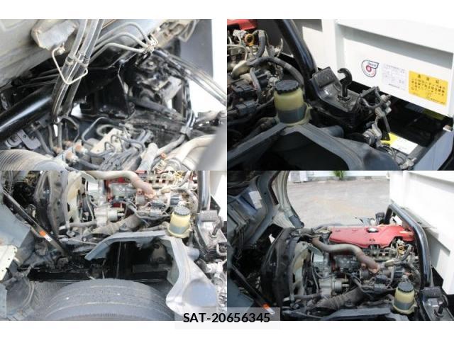 Hino DUTRO 2012-10 8276802-12