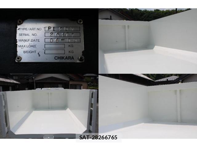 Hino DUTRO 2012-07 8276803-14