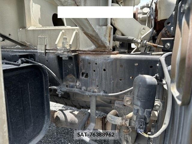 Hino DUTRO 2015-05 8277516-8