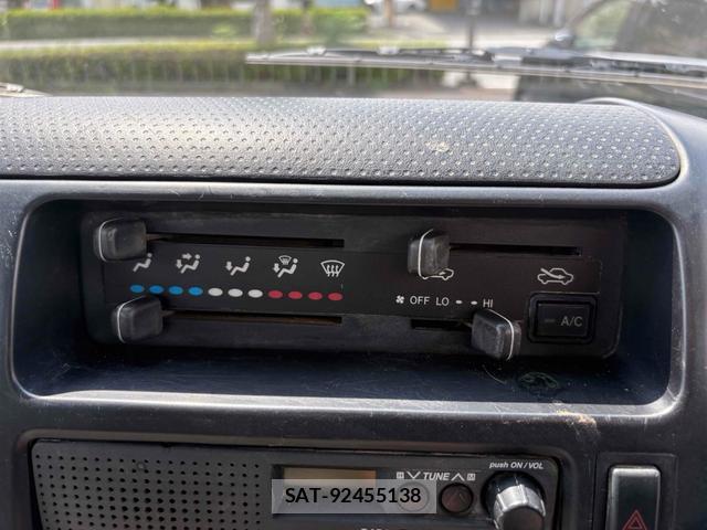 Hino DUTRO 2009-01 8280292-17