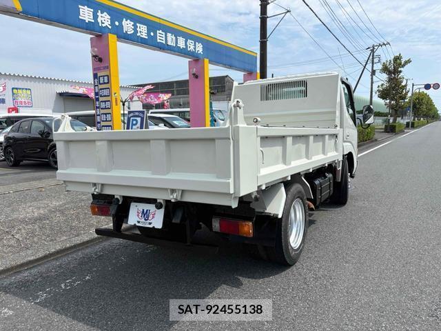 Hino DUTRO 2009-01 8280292-4