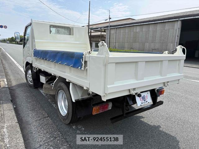 Hino DUTRO 2009-01 8280292-7