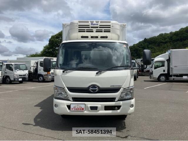 Hino DUTRO 2018 8280421-12