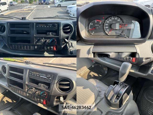 Hino DUTRO 2012-05 8283043-3