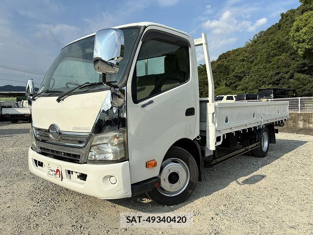 Hino DUTRO 2012-05 8284730-0