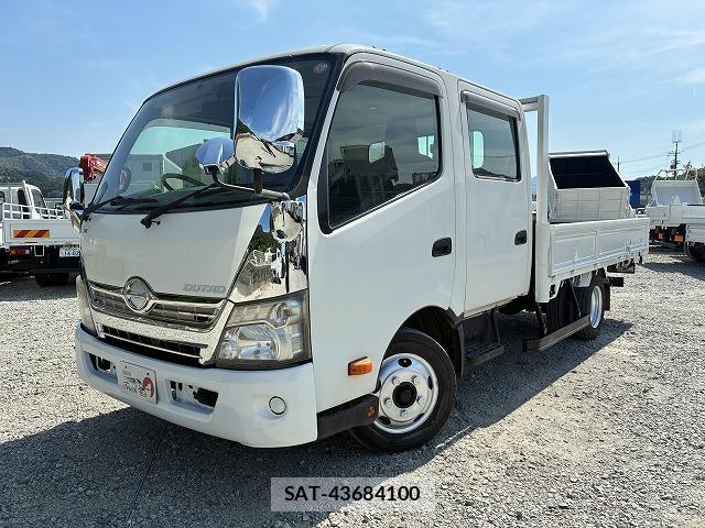 Hino DUTRO 2014-02 8284736-0