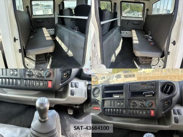 Hino DUTRO 2014-02 8284736-11