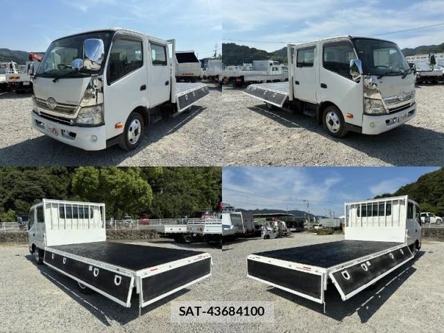 Hino DUTRO 2014-02 8284736-5