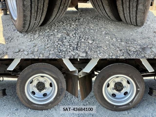 Hino DUTRO 2014-02 8284736-8