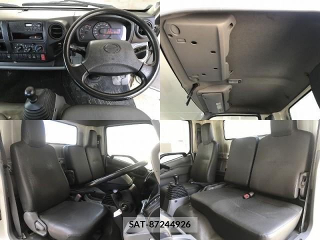 Hino DUTRO 2011-12 8284864-13