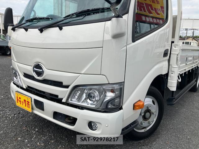 Hino DUTRO 2023-06 8285584-8