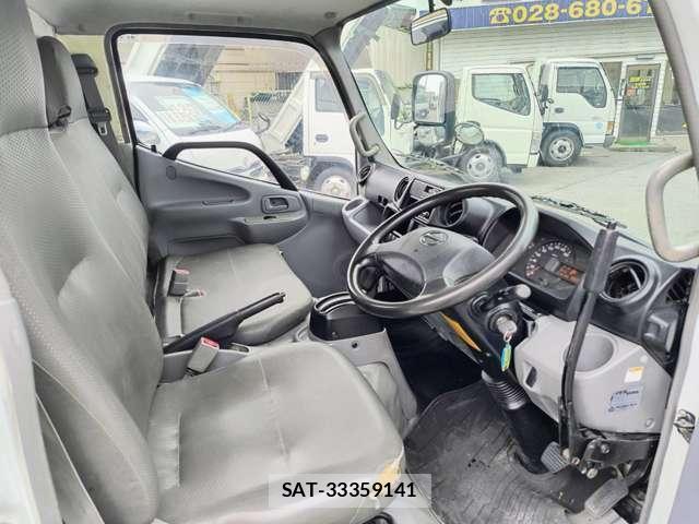 Hino DUTRO 2013-11 8285795-13