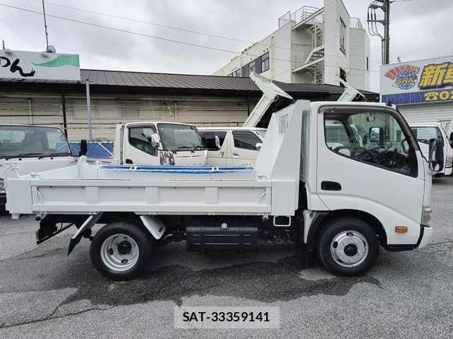 Hino DUTRO 2013-11 8285795-3