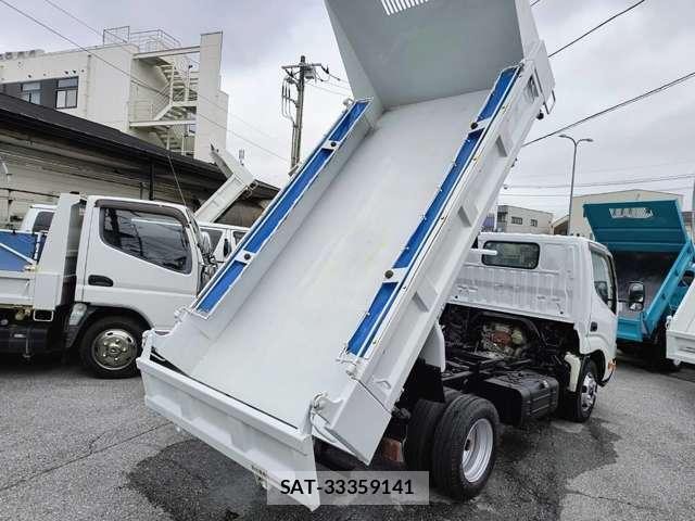 Hino DUTRO 2013-11 8285795-6