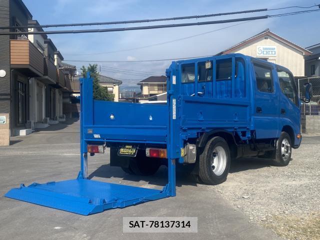 Hino DUTRO 2009-10 8285833-1