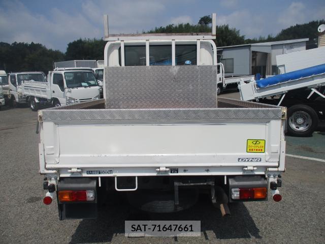 Toyota DYNA TRUCK 2021-11 8279562-2