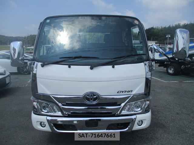 Toyota DYNA TRUCK 2021-11 8279562-8