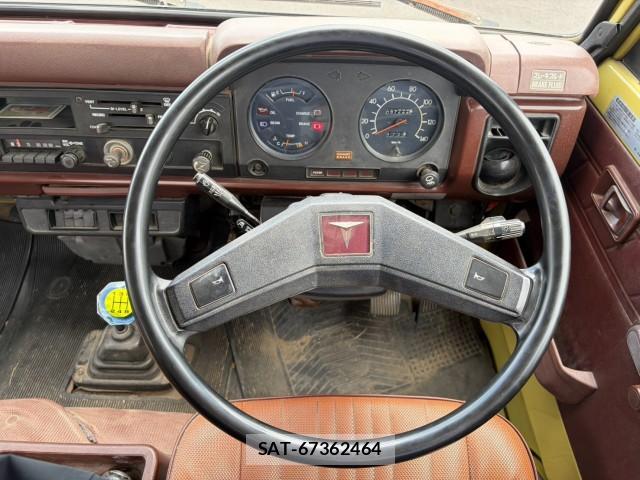 Toyota DYNA TRUCK 1984-04 8283055-15