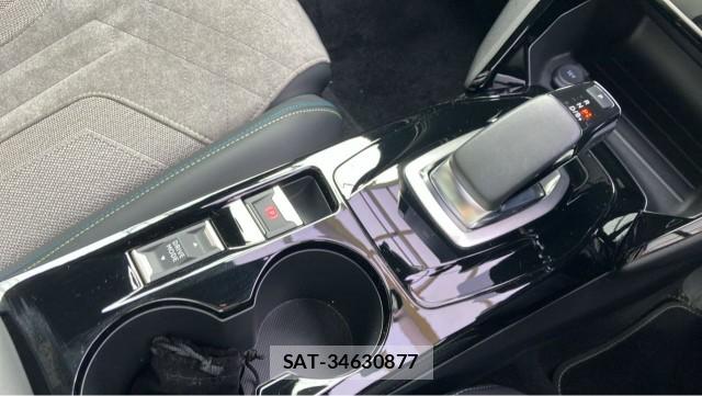 Peugeot 2008 2021-11 8280979-14