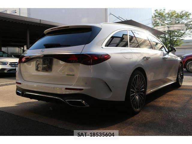 Mercedes Benz E-CLASS 2025-09 8279553-13