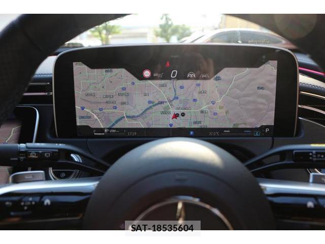 Mercedes Benz E-CLASS 2025-09 8279553-18