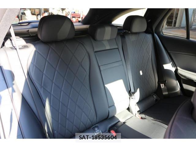 Mercedes Benz E-CLASS 2025-09 8279553-6