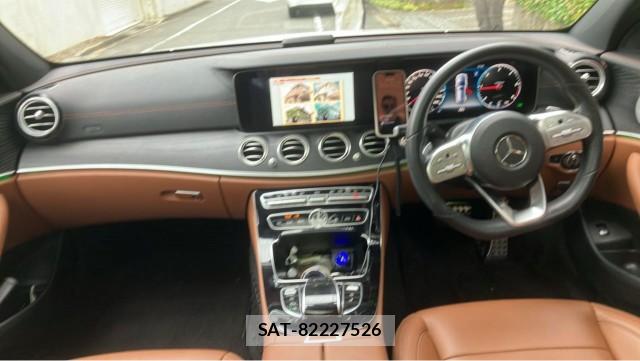 Mercedes Benz E-CLASS 2019-08 8281737-2
