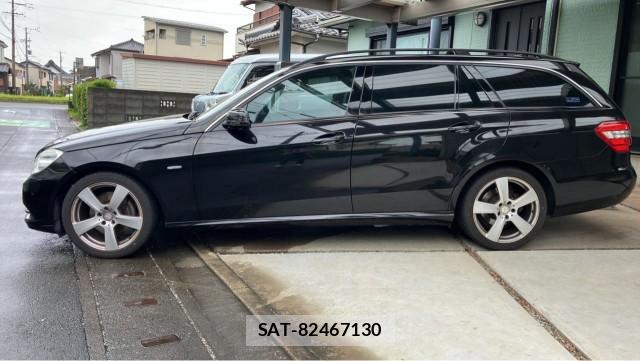 Mercedes Benz E-CLASS 2011-08 8282381-10