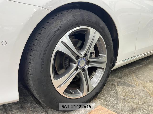 Mercedes Benz E-CLASS 2017-02 8283955-15